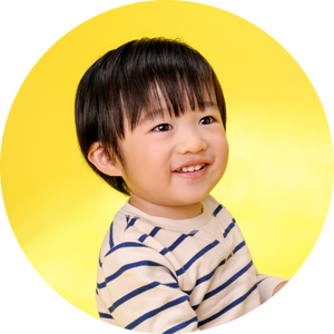 お誕生日の写真(カラーバック)